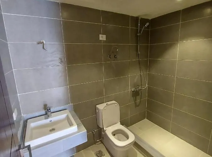 2 Bedrooms Prime Chalet In Azha Ain Sokhna Alpesi faház