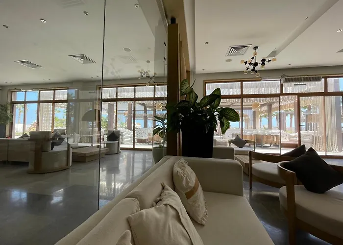 2 Bedrooms Prime Chalet In Azha Ain Sokhna Ajn-Szuhna