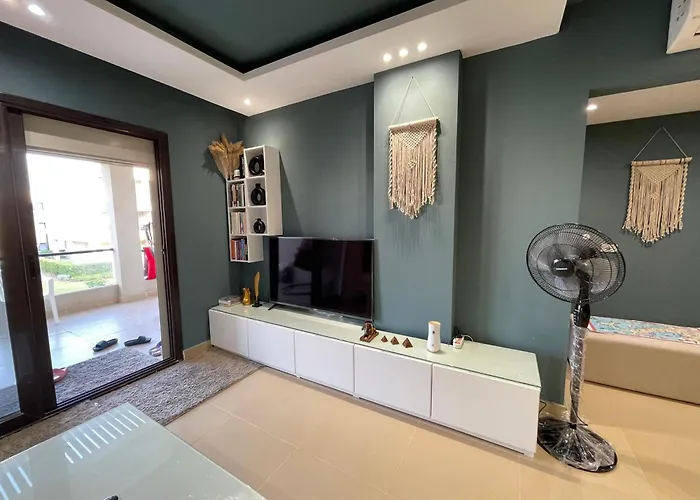 Alpesi faház 2 Bedrooms Prime Chalet In Azha Ain Sokhna *