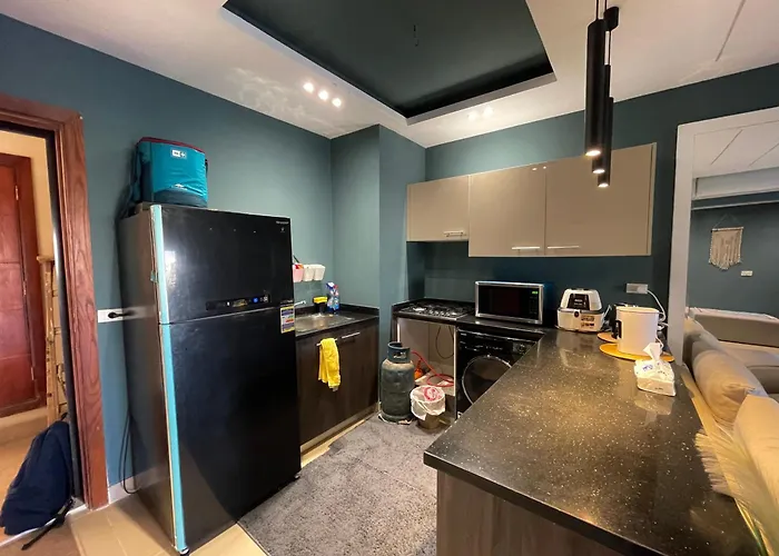 2 Bedrooms Prime Chalet In Azha Ain Sokhna Alpesi faház Ajn-Szuhna